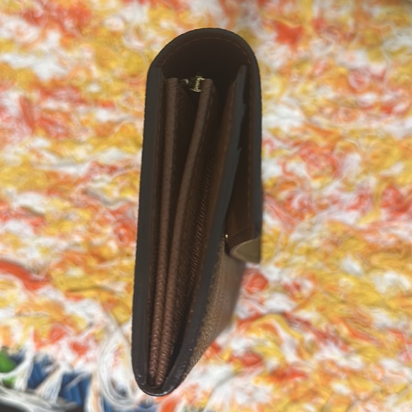 Louis Vuitton “Sarah Wallet” - Picture 3 of 8